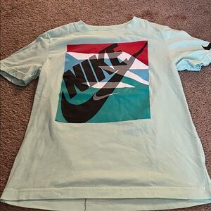 Nike Aqua T-Shirt with Bold Graphic